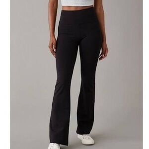 American Eagle Flare Leggings